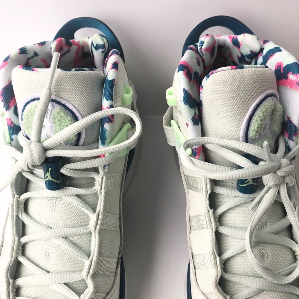 Jordan 6 Rings - Picture 3 of 8